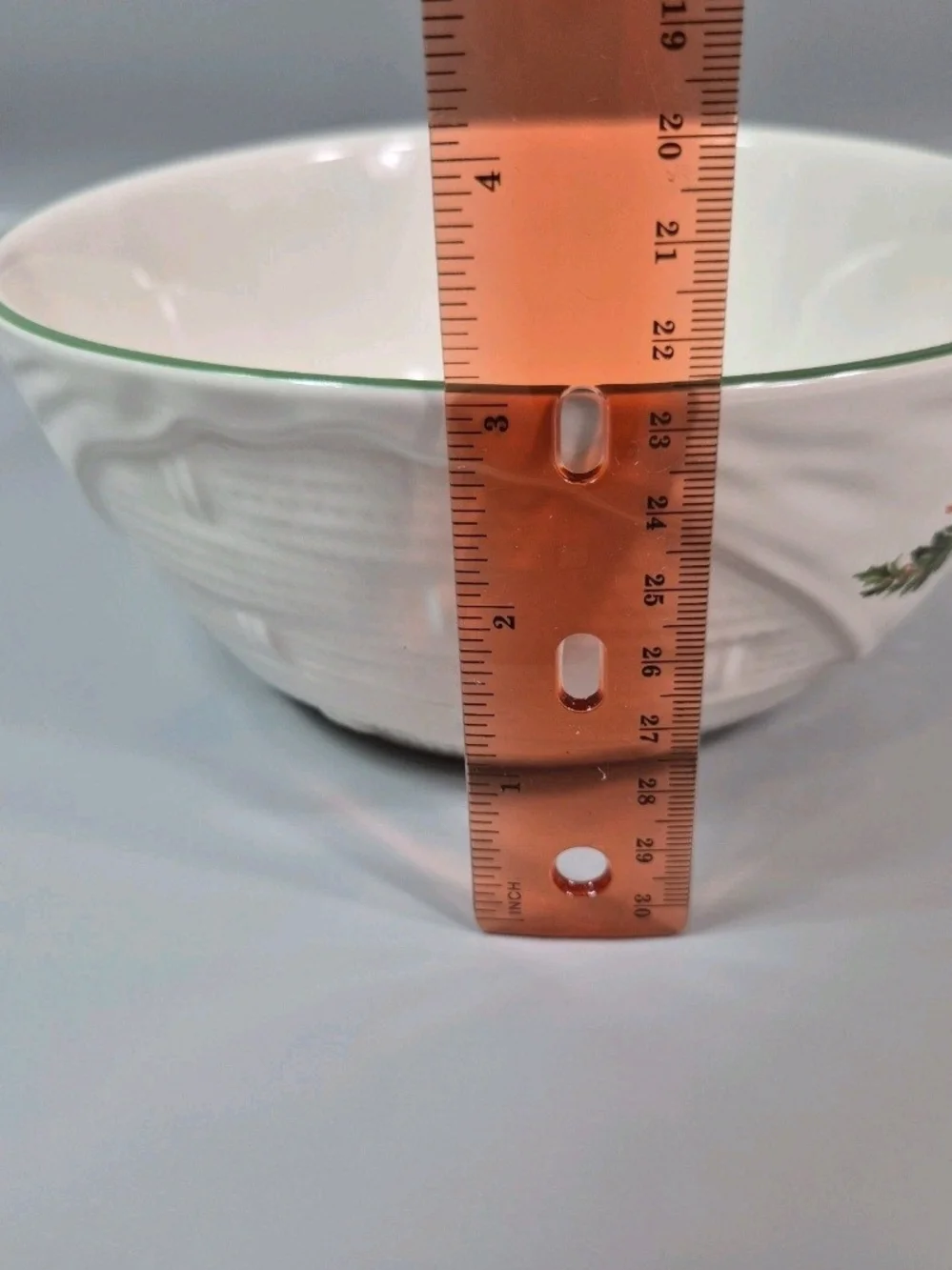 Pfaltzgraff White Stoneware Floral Christmas Bowl Green Rim 7